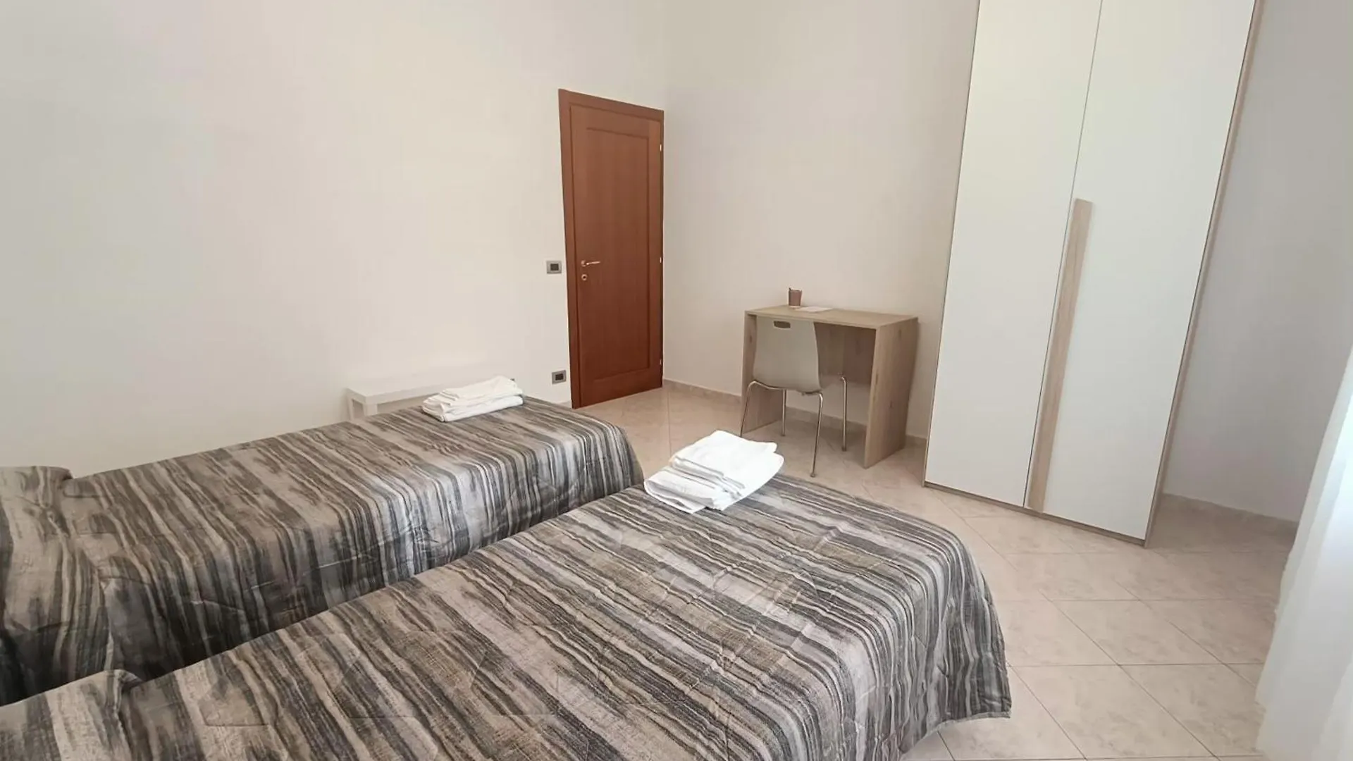 Tia Tourist Apartment Rome