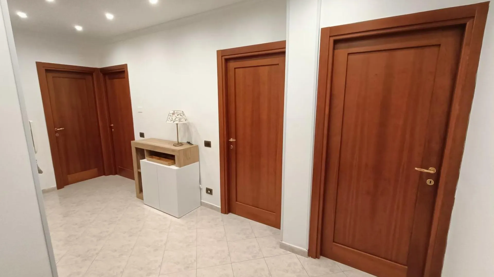 Tia Tourist Apartment Rome 0*,